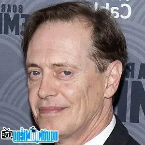 Steve Buscemi: Tiểu Sử, Sự Nghiệp Điện Ảnh Nổi Bật Và Những Sự Thật Thú Vị Ít Người Biết Steve Buscemi: Tiểu Sử, Sự Nghiệp Điện Ảnh Nổi Bật Và Những Sự Thật Thú Vị Ít Người Biết