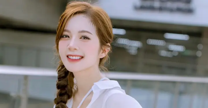 Tiểu Sử Diễn Vi&ecirc;n Nguyễn Ho&agrave;ng Ngọc Huyền: Hồ Sơ C&aacute; Nh&acirc;n, Sự Nghiệp Nổi Bật V&agrave; C&aacute;c Tin Tức Mới Nhất 2025