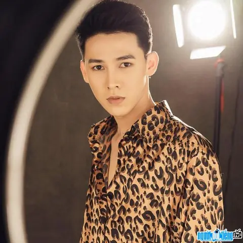 Diễn Viên Nguyễn Tâm Anh: Tiểu Sử, Độ Tuổi, Sự Nghiệp Và Hành Trình Từ Đạo Diễn Sang Diễn Viên Diễn Viên Nguyễn Tâm Anh: Tiểu Sử, Độ Tuổi, Sự Nghiệp Và Hành Trình Từ Đạo Diễn Sang Diễn Viên