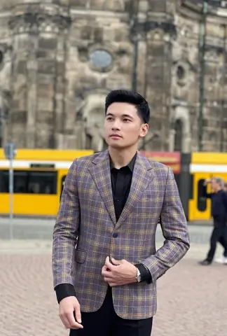 Tiểu Sử Diễn Viên Nguyễn Thanh Tuấn: Nam Diễn Viên Trẻ Việt Kiều Séc, Vai Cố Tổng Bí Thư Nguyễn Văn Cừ Tiểu Sử Diễn Viên Nguyễn Thanh Tuấn: Nam Diễn Viên Trẻ Việt Kiều Séc, Vai Cố Tổng Bí Thư Nguyễn Văn Cừ