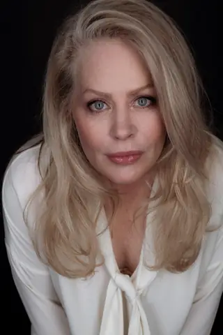 Beverly D'angelo: Tiểu Sử, Sự Nghiệp Điện Ảnh Nổi Bật & Thông Tin Cá Nhân Mới Nhất Beverly D'angelo: Tiểu Sử, Sự Nghiệp Điện Ảnh Nổi Bật & Thông Tin Cá Nhân Mới Nhất