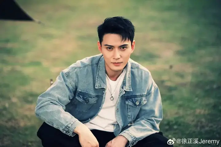 Tiểu Sử Từ Ch&iacute;nh Kh&ecirc; (jeremy Tsui): Hồ Sơ, Sự Nghiệp, Phim Hay & Cập Nhật Giải Nghệ - T&aacute;i Xuất 2025