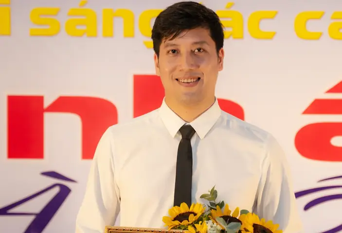 Tìm Hiểu Tiểu Sử Nhạc Sĩ, Giảng Viên Vũ Ngọc Đảm: Sự Nghiệp, Giải Thưởng & Tác Phẩm Nổi Bật Tìm Hiểu Tiểu Sử Nhạc Sĩ, Giảng Viên Vũ Ngọc Đảm: Sự Nghiệp, Giải Thưởng & Tác Phẩm Nổi Bật