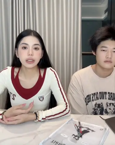 Dịch Dương Thiên Tỉ Là Ai? Sự Việc Thi Biên Chế, Đào Tin Concert Cũ Và Thủ Đoạn "hút Vận Khí" Fan Dịch Dương Thiên Tỉ Là Ai? Sự Việc Thi Biên Chế, Đào Tin Concert Cũ Và Thủ Đoạn "hút Vận Khí" Fan