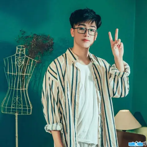 L&ecirc; Ngọc Bảo L&agrave; Ai? Tiểu Sử Cầu Thủ U23 Việt Nam & "hiện Tượng Mạng" Tiktok 2.2m Followers