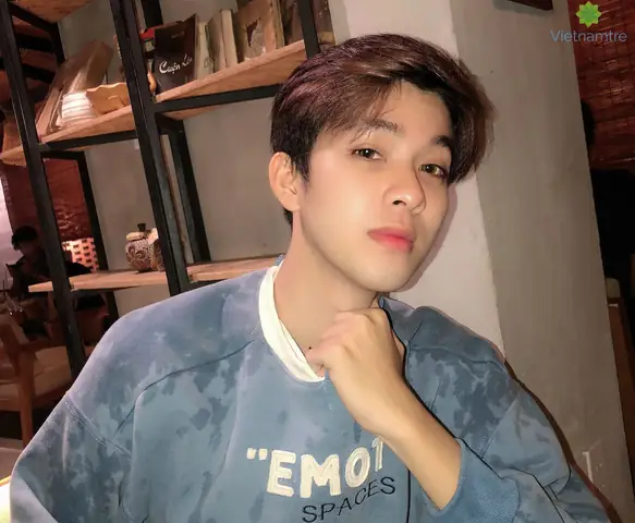 Hồ Sơ Hot Boy Phương Phát: Tuổi, Nghề Nghiệp, Quan Hệ Với Phương Mỹ Chi & Sự Nghiệp Mới Nhất 2024 Hồ Sơ Hot Boy Phương Phát: Tuổi, Nghề Nghiệp, Quan Hệ Với Phương Mỹ Chi & Sự Nghiệp Mới Nhất 2024