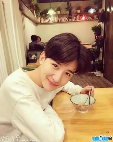 Tiểu Xán (lư Trác) Là Ai? Hồ Sơ "chàng Trai Giả Gái Đẹp Nhất Trung Quốc" Và Vẻ Đẹp Phi Giới Tính Gây Sốt Tiểu Xán (lư Trác) Là Ai? Hồ Sơ "chàng Trai Giả Gái Đẹp Nhất Trung Quốc" Và Vẻ Đẹp Phi Giới Tính Gây Sốt