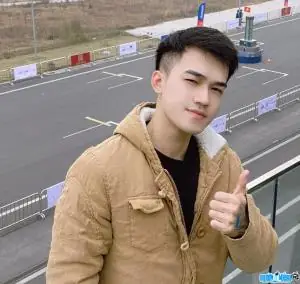 Hot Boy Trần Thanh Bằng L&agrave; Ai? Hồ Sơ C&aacute; Nh&acirc;n & Sự Thật Về Sự Nhầm Lẫn Với "hot Boy Tr&agrave; Sữa" L&ecirc; Tấn Lợi