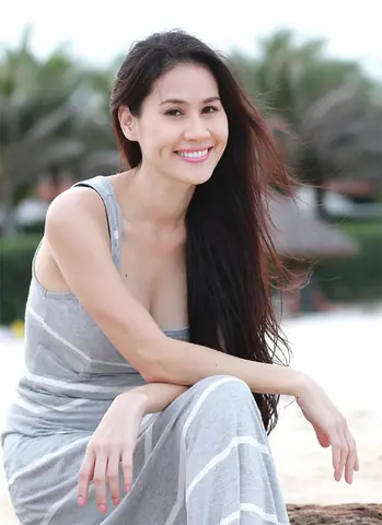 Hương Baby: Từ Hot Girl Hà Thành Đến Bà Xã Tuấn Hưng - Hành Trình Lột Xác Nhan Sắc Và Cuộc Sống Hiện Tại Hương Baby: Từ Hot Girl Hà Thành Đến Bà Xã Tuấn Hưng - Hành Trình Lột Xác Nhan Sắc Và Cuộc Sống Hiện Tại