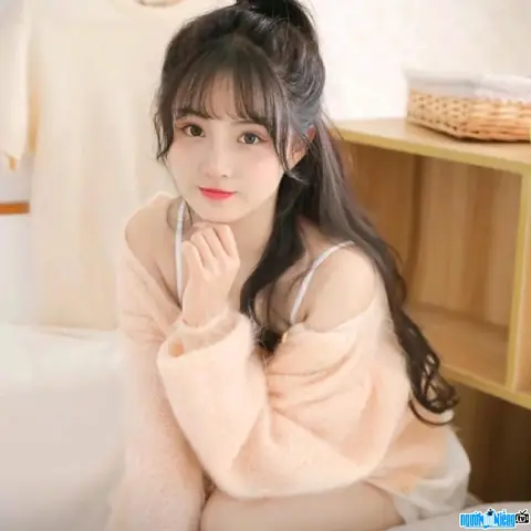 Hồ Sơ Hot Girl Huỳnh Lâm San San: Tiểu Sử, Tuổi, Nghề Nghiệp & Mạng Xã Hội Mới Nhất Hồ Sơ Hot Girl Huỳnh Lâm San San: Tiểu Sử, Tuổi, Nghề Nghiệp & Mạng Xã Hội Mới Nhất