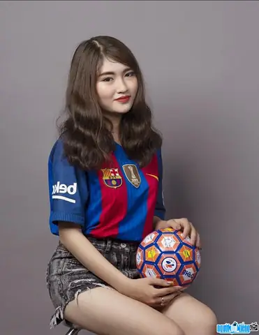 Hot Girl Phạm Nguyệt Hà (nguyễn Thị Nguyệt Hà) Là Ai? Hồ Sơ, Sự Nghiệp & Chi Tiết Chia Tay Văn Toản Hot Girl Phạm Nguyệt Hà (nguyễn Thị Nguyệt Hà) Là Ai? Hồ Sơ, Sự Nghiệp & Chi Tiết Chia Tay Văn Toản