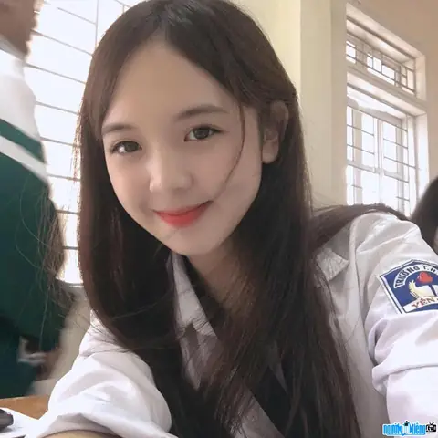 Trần Huyền Ch&acirc;u: H&agrave;nh Tr&igrave;nh Từ "hot Girl Tiểu Học" Đến Chủ Spa, Scandal Ti&ecirc;m Botox Tr&aacute;i Ph&eacute;p V&agrave; Nhan Sắc Hiện Tại