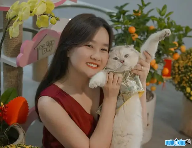 Kênh Tiktok Nhà Cô Na Là Ai? Hồ Sơ Na Bông Và "5 Hoàng Thượng" Mon, Bi, Út, Dâu, Bơ Kênh Tiktok Nhà Cô Na Là Ai? Hồ Sơ Na Bông Và "5 Hoàng Thượng" Mon, Bi, Út, Dâu, Bơ