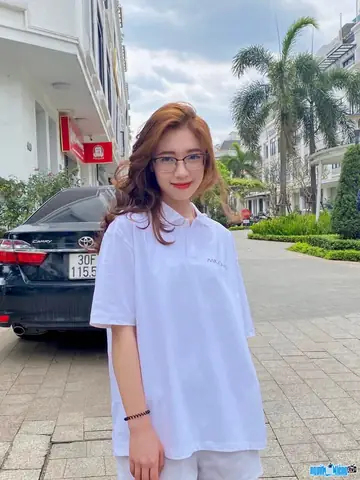 Kol Đinh Thị Vân Anh: Ai Là Cô Gái Gây Án Nổi Tiếng Trên Mạng Xã Hội? Kol Đinh Thị Vân Anh: Ai Là Cô Gái Gây Án Nổi Tiếng Trên Mạng Xã Hội?