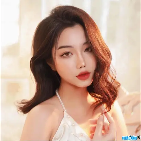 Hồ Sơ Kol Hoàng Yến Linh (perry): Tiểu Sử, Sự Nghiệp Doanh Nhân, Ceo Omnetwork & Các Kênh Truyền Thông Hồ Sơ Kol Hoàng Yến Linh (perry): Tiểu Sử, Sự Nghiệp Doanh Nhân, Ceo Omnetwork & Các Kênh Truyền Thông