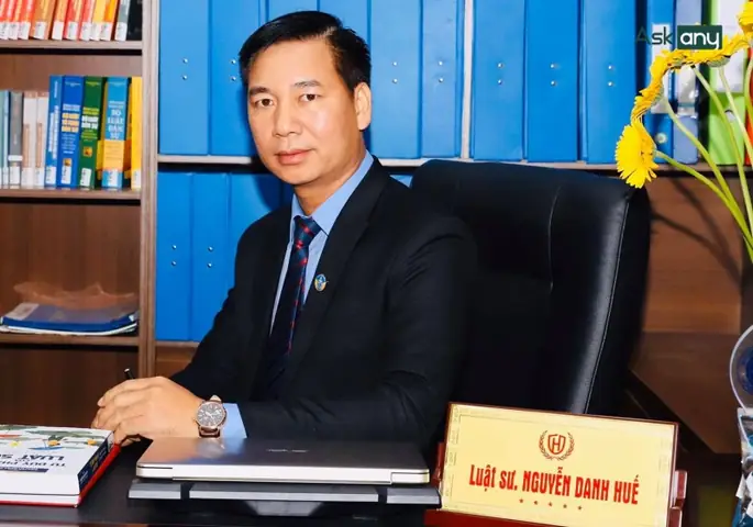 Hồ Sơ Năng Lực Luật Sư Nguyễn Danh Huế: Tiểu Sử, Công Trình Sách & Vụ Án Tiêu Biểu Tại Công Ty Luật Hừng Đông Hồ Sơ Năng Lực Luật Sư Nguyễn Danh Huế: Tiểu Sử, Công Trình Sách & Vụ Án Tiêu Biểu Tại Công Ty Luật Hừng Đông