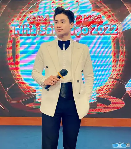 Hồ Sơ Mc Đức To&agrave;n: Tiểu Sử, Dịch Vụ Mc & Số Điện Thoại Li&ecirc;n Hệ Đặt Tiệc Mới Nhất