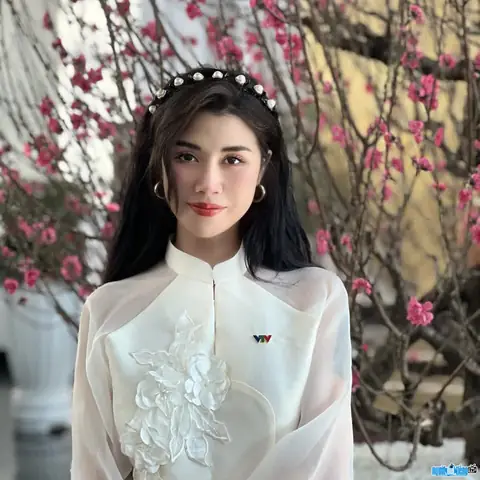 Hồ Sơ Mc Quế Phương (nông Quế Phương): Tiểu Sử, Sự Nghiệp, Tai Nạn Đóng Phim Và Những Sự Kiện Nổi Bật Hồ Sơ Mc Quế Phương (nông Quế Phương): Tiểu Sử, Sự Nghiệp, Tai Nạn Đóng Phim Và Những Sự Kiện Nổi Bật