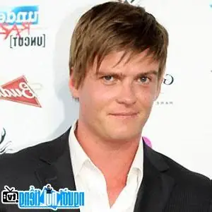 Griffin Kunitz: Tiểu Sử, Sự Nghiệp V&agrave; C&aacute;c Vai Diễn Nổi Bật Của Nam Diễn Vi&ecirc;n Nh&iacute; "days Of Our Lives"