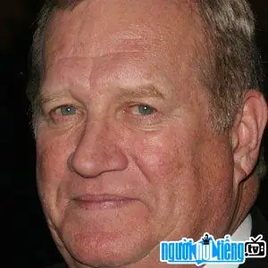 Ken Howard: Tiểu Sử, Sự Nghiệp Điện Ảnh & Di Sản Của Cựu Chủ Tịch Hiệp Hội Diễn Vi&ecirc;n M&agrave;n Ảnh (sag)