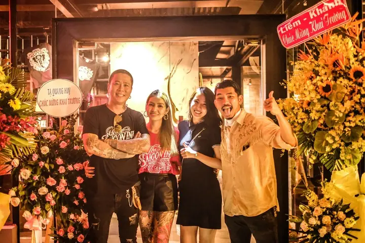 Tìm Hiểu Nghệ Nhân Danis Nguyễn (nguyễn Đăng Thiên): Hành Trình Từ Nha Trang Đến Top 100 Nghệ Nhân Xăm Hình Thế Giới Tìm Hiểu Nghệ Nhân Danis Nguyễn (nguyễn Đăng Thiên): Hành Trình Từ Nha Trang Đến Top 100 Nghệ Nhân Xăm Hình Thế Giới