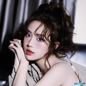 Hồ Sơ Người Mẫu Ảnh Phạm Ngọc Song Thư: Tiểu Sử, Sự Nghiệp & Hành Trình Thi Hoa Hậu Việt Nam 2020 Hồ Sơ Người Mẫu Ảnh Phạm Ngọc Song Thư: Tiểu Sử, Sự Nghiệp & Hành Trình Thi Hoa Hậu Việt Nam 2020