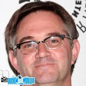Greg Daniels: Tiểu Sử, Sự Nghiệp Và Các Tác Phẩm Tiêu Biểu Của Nhà Sáng Tạo The Office Greg Daniels: Tiểu Sử, Sự Nghiệp Và Các Tác Phẩm Tiêu Biểu Của Nhà Sáng Tạo The Office