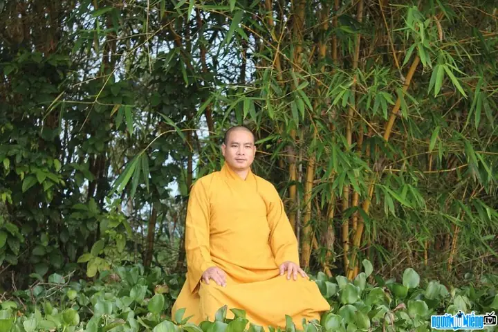 Hồ Sơ Nhà Sư Thích Minh Duy: Tiểu Sử, Chùa Bửu Đức Đồng Nai & Kênh Phật Pháp 1.9m Follower Hồ Sơ Nhà Sư Thích Minh Duy: Tiểu Sử, Chùa Bửu Đức Đồng Nai & Kênh Phật Pháp 1.9m Follower