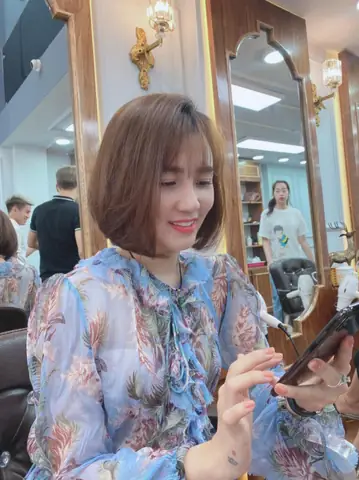 Chiến Nguyễn (nguyễn Văn Chiến) Là Ai? Tiểu Sử, Sự Nghiệp & Vai Trò Ceo 1900 Hair Salon Chiến Nguyễn (nguyễn Văn Chiến) Là Ai? Tiểu Sử, Sự Nghiệp & Vai Trò Ceo 1900 Hair Salon