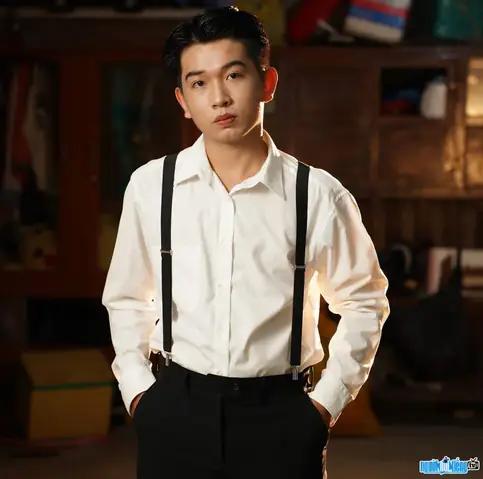Nhạc Sĩ Cần Vinh: Tiểu Sử, Top Ca Khúc Hit (ải Hồng Nhan, Khúc Vương Tình) & Danh Sách Sáng Tác Nhạc Sĩ Cần Vinh: Tiểu Sử, Top Ca Khúc Hit (ải Hồng Nhan, Khúc Vương Tình) & Danh Sách Sáng Tác