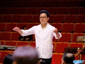 Tiểu Sử Nhạc Trưởng Quang Hải (huỳnh Tấn Sĩ): Sự Nghiệp, Tác Phẩm Điển Hình & Phân Biệt Với Trần Quang Hải Tiểu Sử Nhạc Trưởng Quang Hải (huỳnh Tấn Sĩ): Sự Nghiệp, Tác Phẩm Điển Hình & Phân Biệt Với Trần Quang Hải