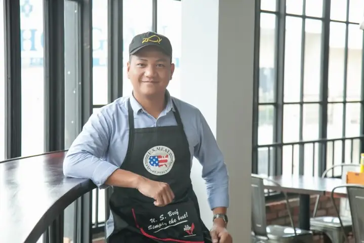 Nhiếp Ảnh Gia Nguyễn Long Là Ai? Tiểu Sử, Sự Nghiệp Và Cuộc Sống Tân Hôn Cùng Hoa Hậu Khánh Vân Nhiếp Ảnh Gia Nguyễn Long Là Ai? Tiểu Sử, Sự Nghiệp Và Cuộc Sống Tân Hôn Cùng Hoa Hậu Khánh Vân