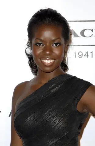 Nữ Diễn Viên Truyền Hình Camille Winbush: Tiểu Sử, Sự Nghiệp Và Những Vai Diễn Đáng Nhớ Nữ Diễn Viên Truyền Hình Camille Winbush: Tiểu Sử, Sự Nghiệp Và Những Vai Diễn Đáng Nhớ