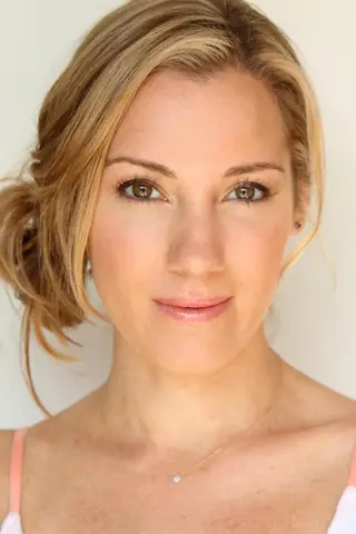 Nữ Diễn Viên Carly Craig: Tiểu Sử, Sự Nghiệp Điện Ảnh & Cuộc Sống Riêng Tư Nữ Diễn Viên Carly Craig: Tiểu Sử, Sự Nghiệp Điện Ảnh & Cuộc Sống Riêng Tư