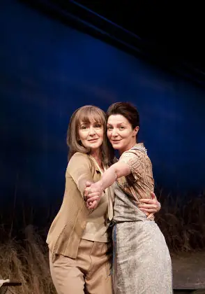 Caroline Lagerfelt: Tiểu Sử, Sự Nghiệp Và Các Vai Diễn Tiêu Biểu Của Nữ Diễn Viên Gossip Girl & Sweet Magnolias Caroline Lagerfelt: Tiểu Sử, Sự Nghiệp Và Các Vai Diễn Tiêu Biểu Của Nữ Diễn Viên Gossip Girl & Sweet Magnolias