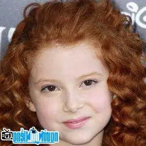 Francesca Capaldi: Tiể Sử, Lý Lịch Và Các Vai Diễn Điển Hình Của Nữ Diễn Viên Disney Channel Francesca Capaldi: Tiể Sử, Lý Lịch Và Các Vai Diễn Điển Hình Của Nữ Diễn Viên Disney Channel