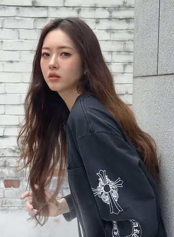 Go Ara: Tiểu Sử, Phim Hay Tiêu Biểu & Bí Quyết Nhan Sắc "lão Hóa Ngược" Tại Tuổi 36 Go Ara: Tiểu Sử, Phim Hay Tiêu Biểu & Bí Quyết Nhan Sắc "lão Hóa Ngược" Tại Tuổi 36