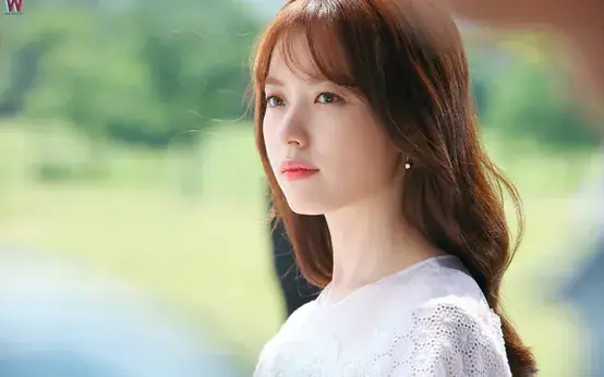 Nữ Diễn Vi&ecirc;n Han Hyo-joo: Tiểu Sử, Sự Nghiệp, Phim Hay V&agrave; Những Điều &Iacute;t Biết