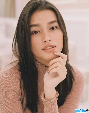 Hồ Sơ Liza Soberano: Tiểu Sử, Sự Nghiệp, Danh Hiệu "mỹ Nh&acirc;n Đẹp Nhất Thế Giới 2017" & Dự &Aacute;n Mới Lisa Frankenstein