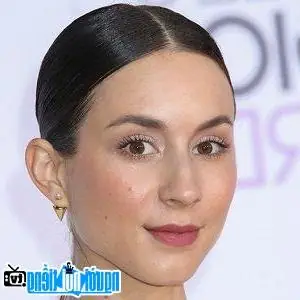 Troian Bellisario: Tiểu Sử, Sự Nghiệp & Vai Diễn Điển Hình Spencer Hastings Troian Bellisario: Tiểu Sử, Sự Nghiệp & Vai Diễn Điển Hình Spencer Hastings