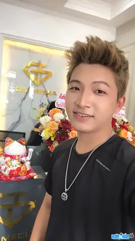 Tìm Hiểu Rapper Sakhar: Tiểu Sử, Tên Thật, Đội G5r Và Top Bài Hát Hay Nhất Tìm Hiểu Rapper Sakhar: Tiểu Sử, Tên Thật, Đội G5r Và Top Bài Hát Hay Nhất