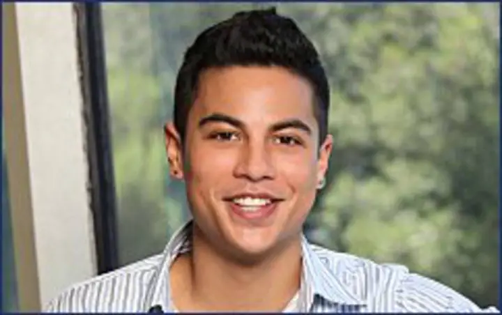 Dominic Briones: Cuộc Đời Và Sự Nghiệp Của Ngôi Sao Big Brother 13 Dominic Briones: Cuộc Đời Và Sự Nghiệp Của Ngôi Sao Big Brother 13