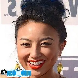 Jeannie Mai Là Ai? Tiểu Sử, Hồ Sơ Cá Nhân Và Sự Nghiệp Mc The Real Của Sao Reality Gốc Việt Jeannie Mai Là Ai? Tiểu Sử, Hồ Sơ Cá Nhân Và Sự Nghiệp Mc The Real Của Sao Reality Gốc Việt