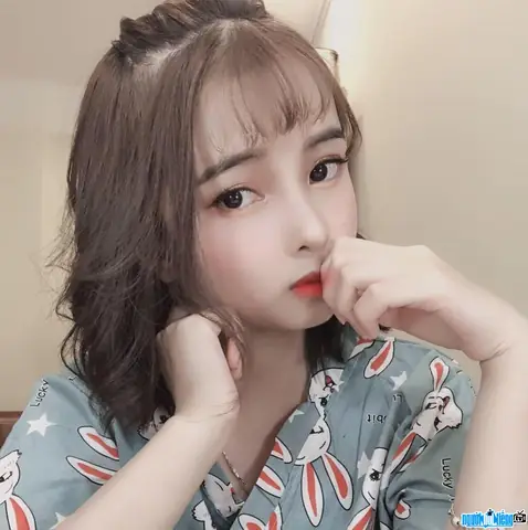 Streamer B&eacute; Cơ L&agrave; Ai? T&ecirc;n Thật, Tiểu Sử V&agrave; Hiện Trạng Mới Nhất 2025