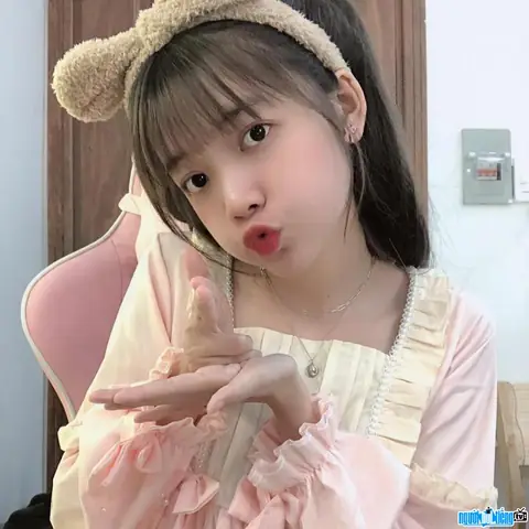 Streamer Mía Sweet: Tiểu Sử, Tên Thật, Tuổi, Cung Hoàng Đạo & Kênh Chơi Liên Quân Mobile Streamer Mía Sweet: Tiểu Sử, Tên Thật, Tuổi, Cung Hoàng Đạo & Kênh Chơi Liên Quân Mobile