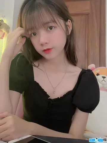 Streamer Mía Sweet: Tiểu Sử, Tên Thật, Tuổi, Cung Hoàng Đạo & Kênh Chơi Liên Quân Mobile Streamer Mía Sweet: Tiểu Sử, Tên Thật, Tuổi, Cung Hoàng Đạo & Kênh Chơi Liên Quân Mobile