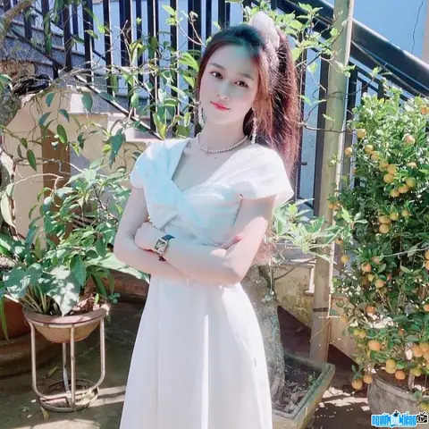 Streamer Mỹ Dung - Dindin Baby: Ai Là Cô Gái Nổi Tiếng Này? Streamer Mỹ Dung - Dindin Baby: Ai Là Cô Gái Nổi Tiếng Này?