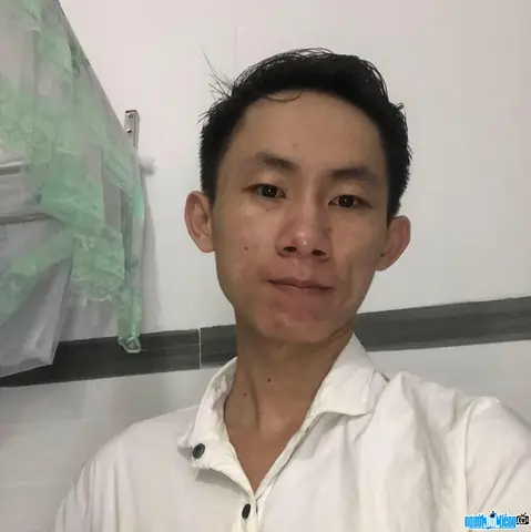 Streamer Nhỏ Tv L&agrave; Ai? Tiểu Sử Ph&ugrave;ng Đ&igrave;nh Th&aacute;i, Sự Nghiệp Li&ecirc;n Qu&acirc;n Mobile & Shop Acc Uy T&iacute;n