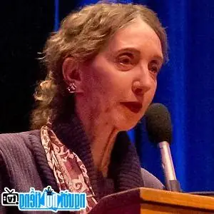 Tiểu Thuyết Gia Joyce Carol Oates: Sự Nghiệp Văn Chương V&agrave; Những T&aacute;c Phẩm Ti&ecirc;u Biểu