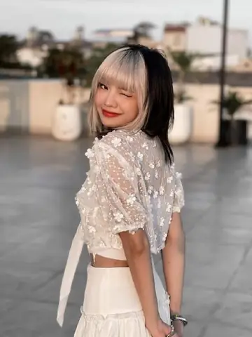 Ciin (bùi Thảo Ly) Là Ai? Tiểu Sử, Sự Nghiệp & Những Ồn Ào Mới Nhất Của "lisa Việt Nam" Ciin (bùi Thảo Ly) Là Ai? Tiểu Sử, Sự Nghiệp & Những Ồn Ào Mới Nhất Của "lisa Việt Nam"